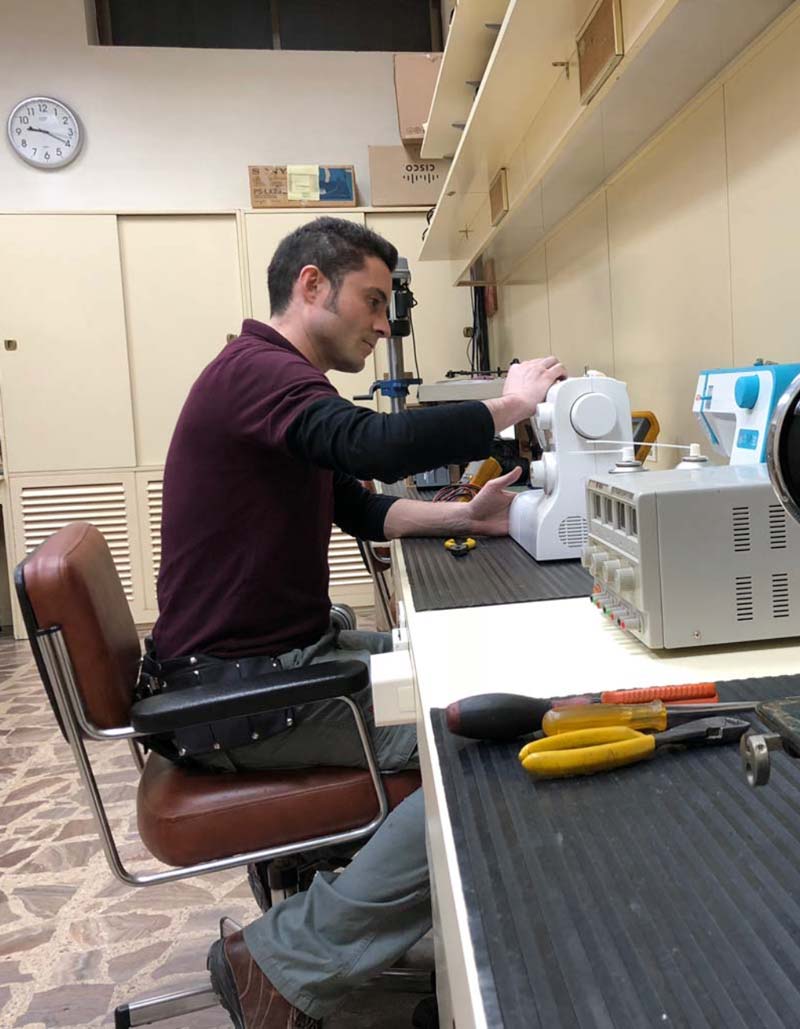 Reparación y servicio técnico de máquinas de coser Bernette en Taller